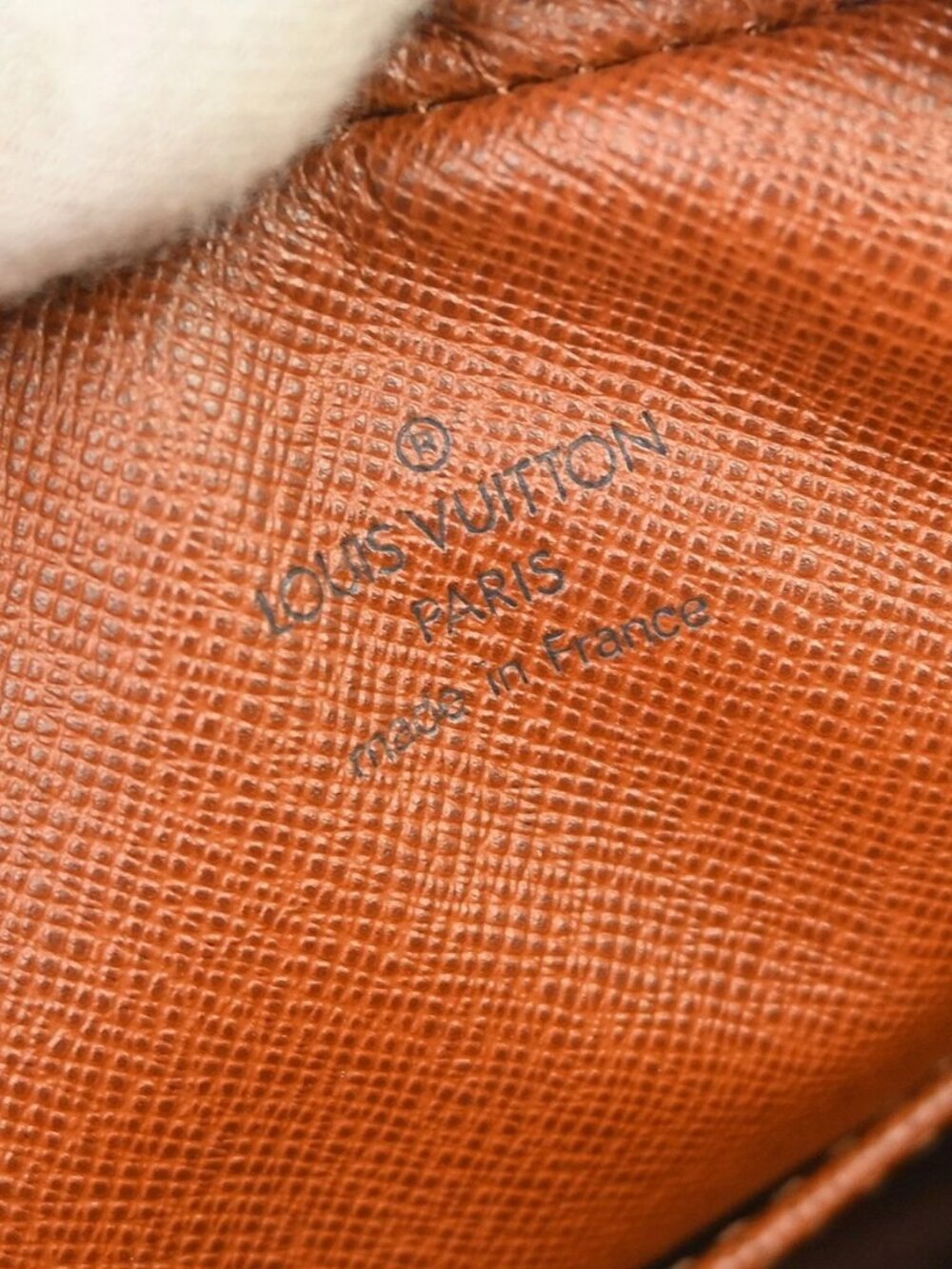 LOUIS VUITTON DANUBE CROSSBODY SHOULDER BAG - Picture 12 of 15